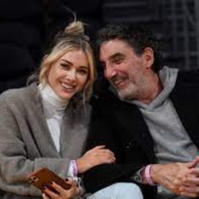 Photo of Arielle Lorre and Chuck Lorre 